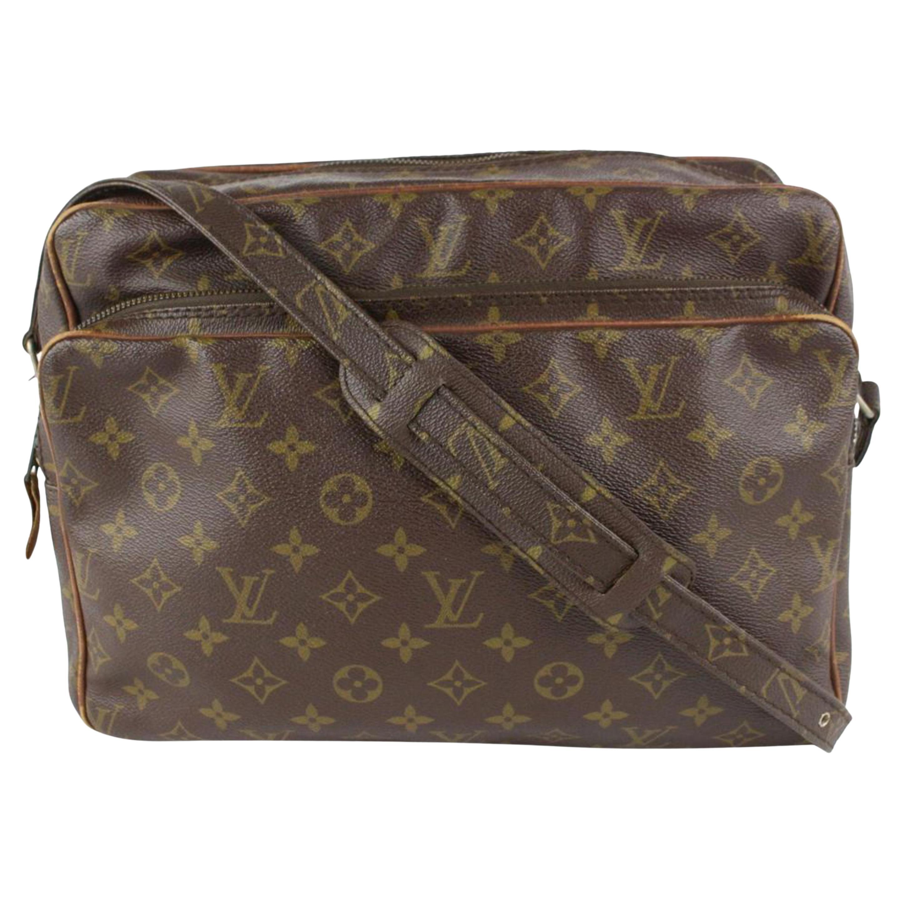 Men's Louis Vuitton Damier Ebene Monogram Messenger MM Bag. For Sale at  1stDibs