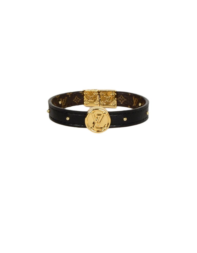 Louis Vuitton Monogram/Noir Black Circle Logo Reversible Studded Bracelet  at 1stDibs  lv circle reversible bracelet, louis vuitton leather bracelet  black, louis vuitton bracelet black and gold