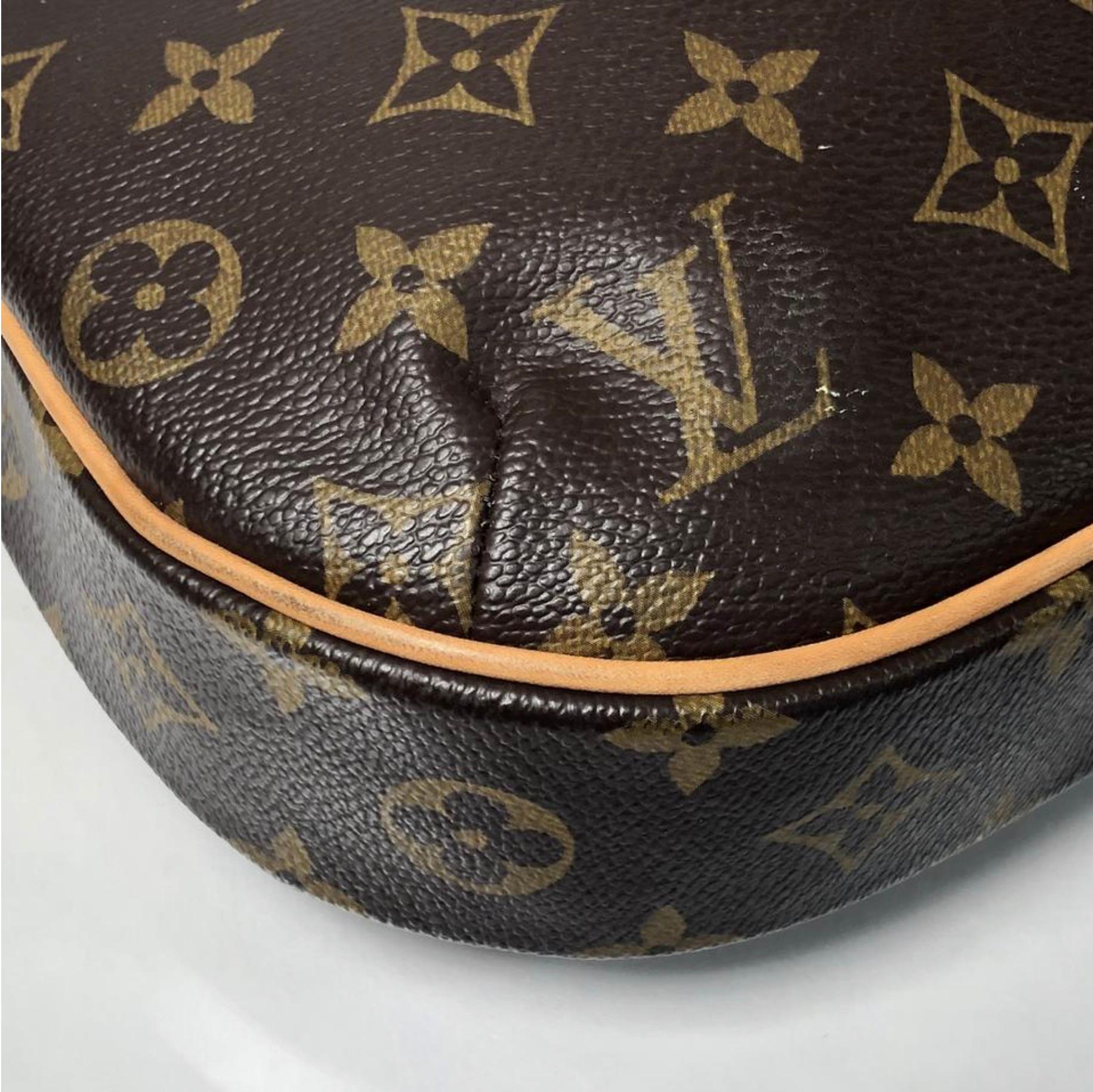  Louis Vuitton Monogram Odeon PM Crossbody Shoulder Handbag For Sale 4