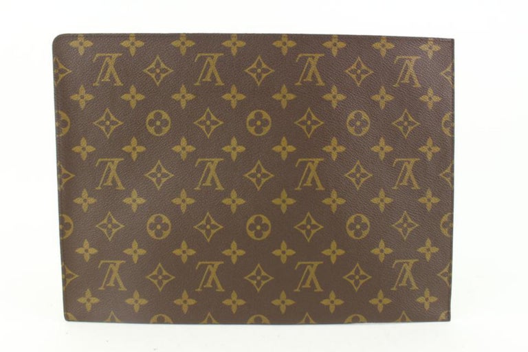 Louis Vuitton Monogram Offert Par Portfolio Clutch Folder 111lv15 at  1stDibs