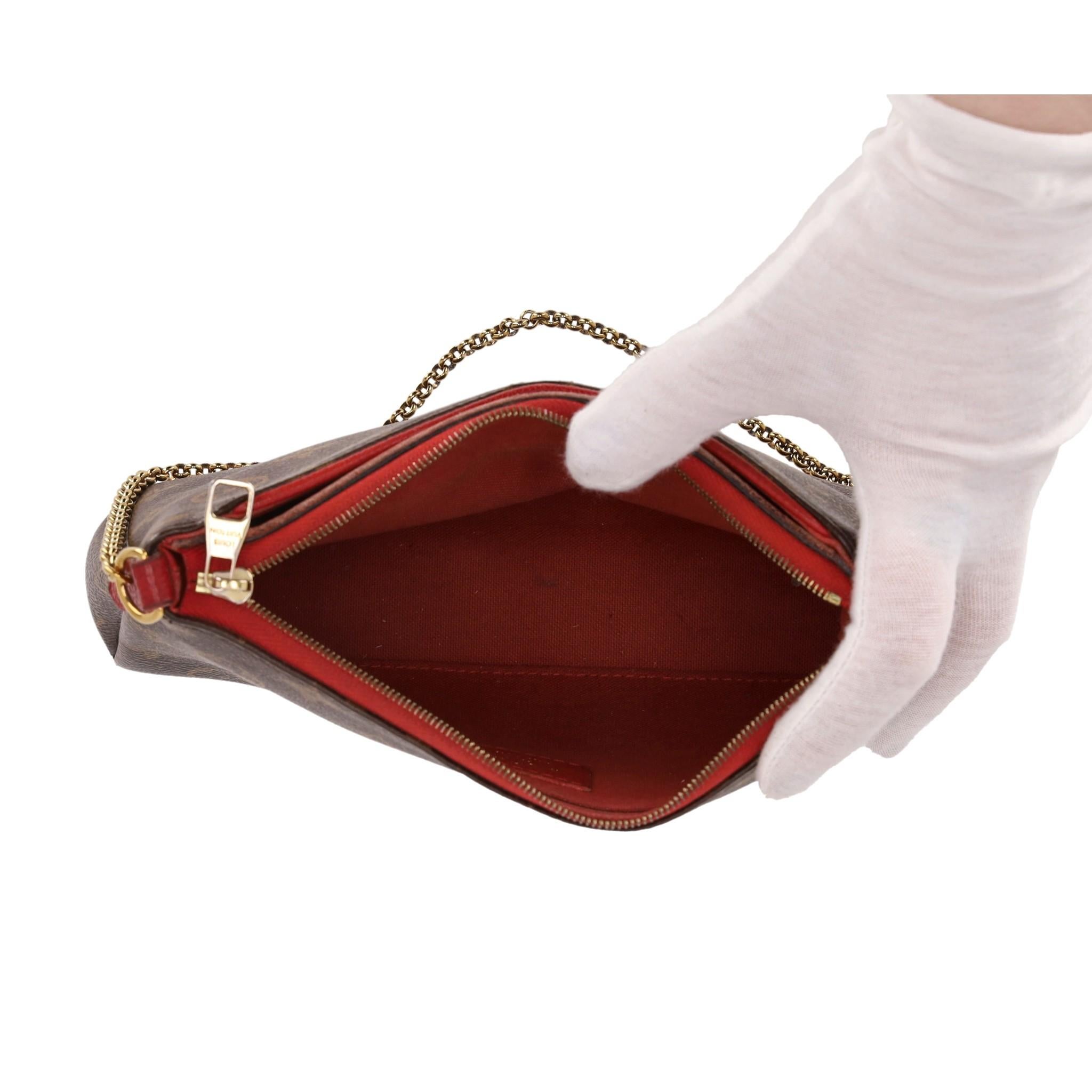 Louis Vuitton pochette Pallas monogrammée 1