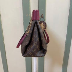 Louis Vuitton Monogram Pallas shopper bag