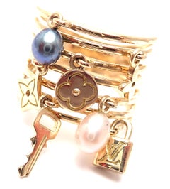 Louis Vuitton Monogram Pearl Yellow Gold Band Ring