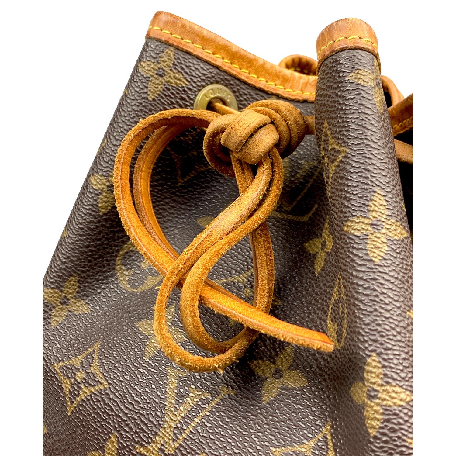 Louis Vuitton Monogram Petit Noé Shoulder Bag 5