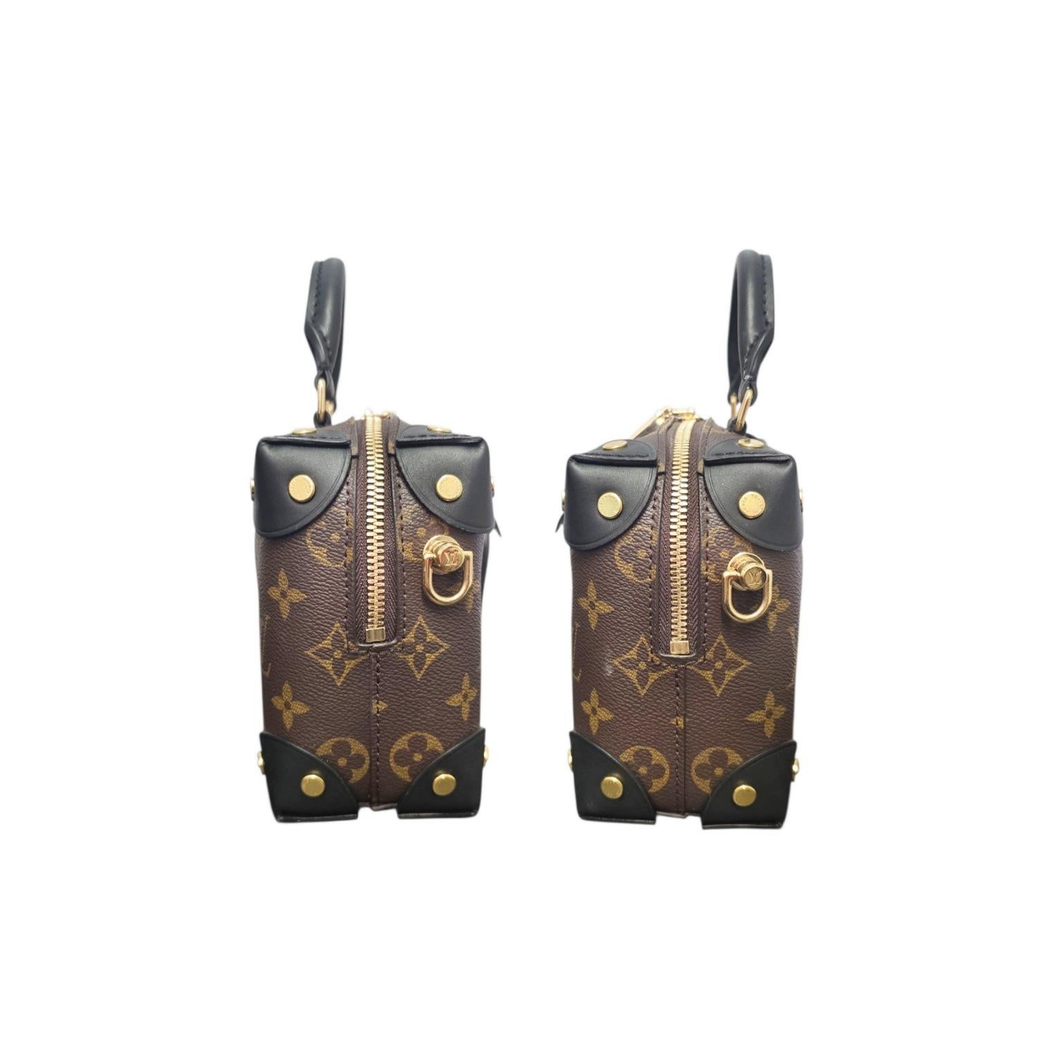 da uomo o donna Louis Vuitton Monogram Petite Malle Souple Top Handle Crossbody in vendita