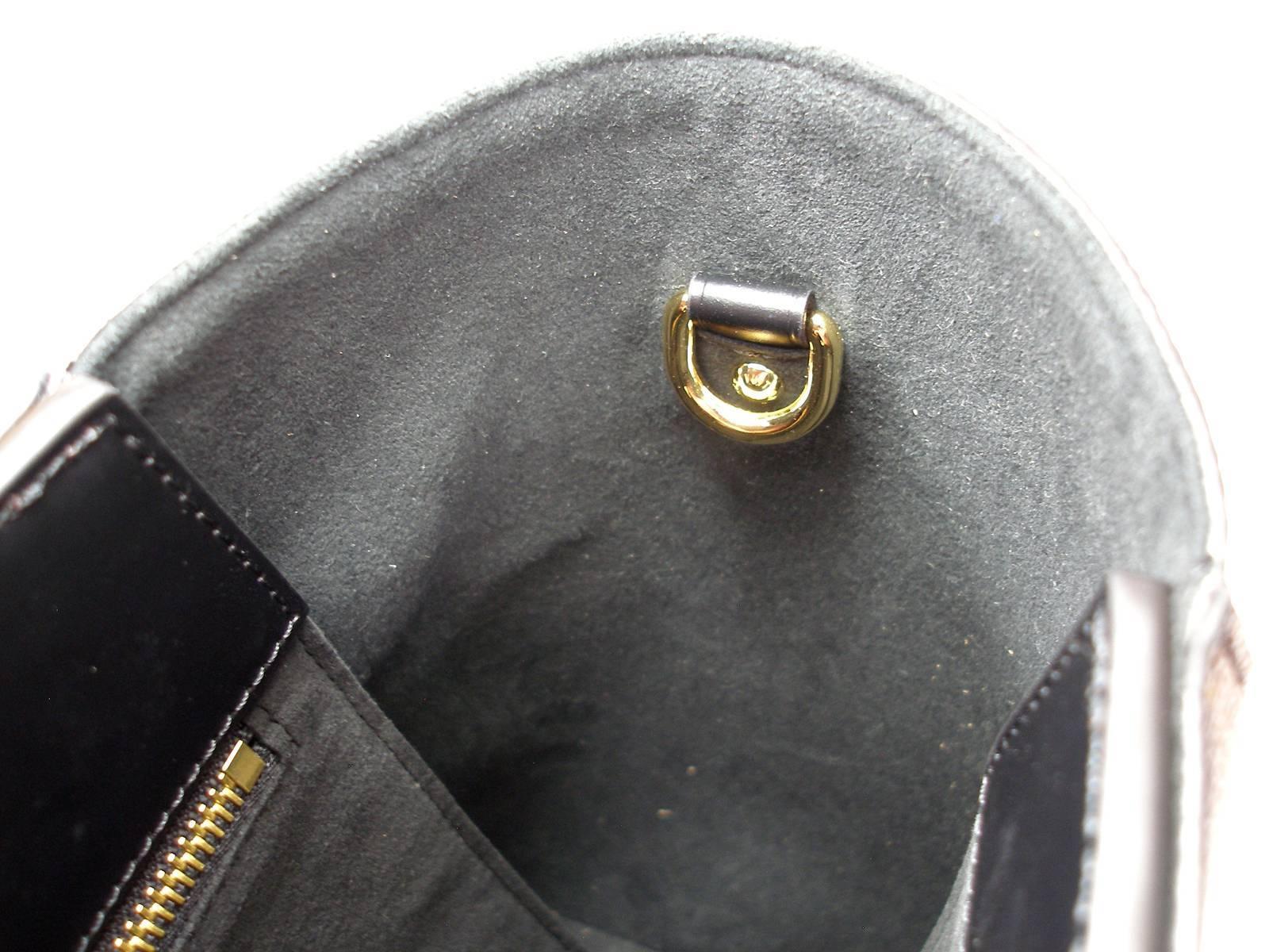  Louis Vuitton Monogram Phenix PM Noir Black Shoulder Bag  1