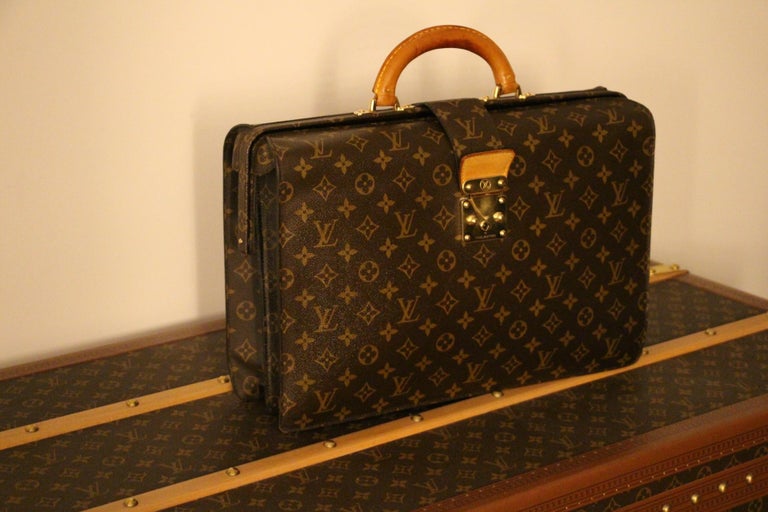 LOUIS VUITTON Serviette Fermoir Monogram Briefcase / Doctor Bag - Made In  France