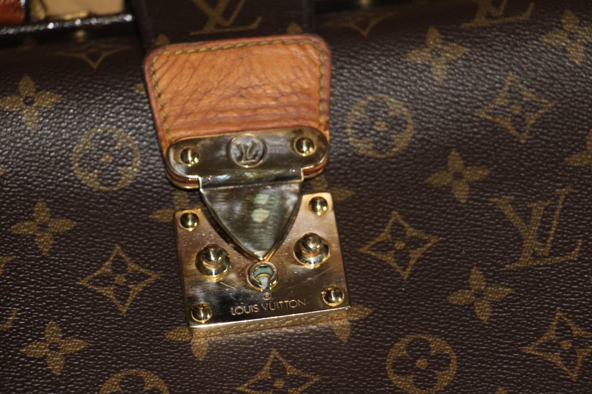 Louis Vuitton Monogram Pilot or Doctor's Briefcase, Louis vuitton Serviette For Sale 10