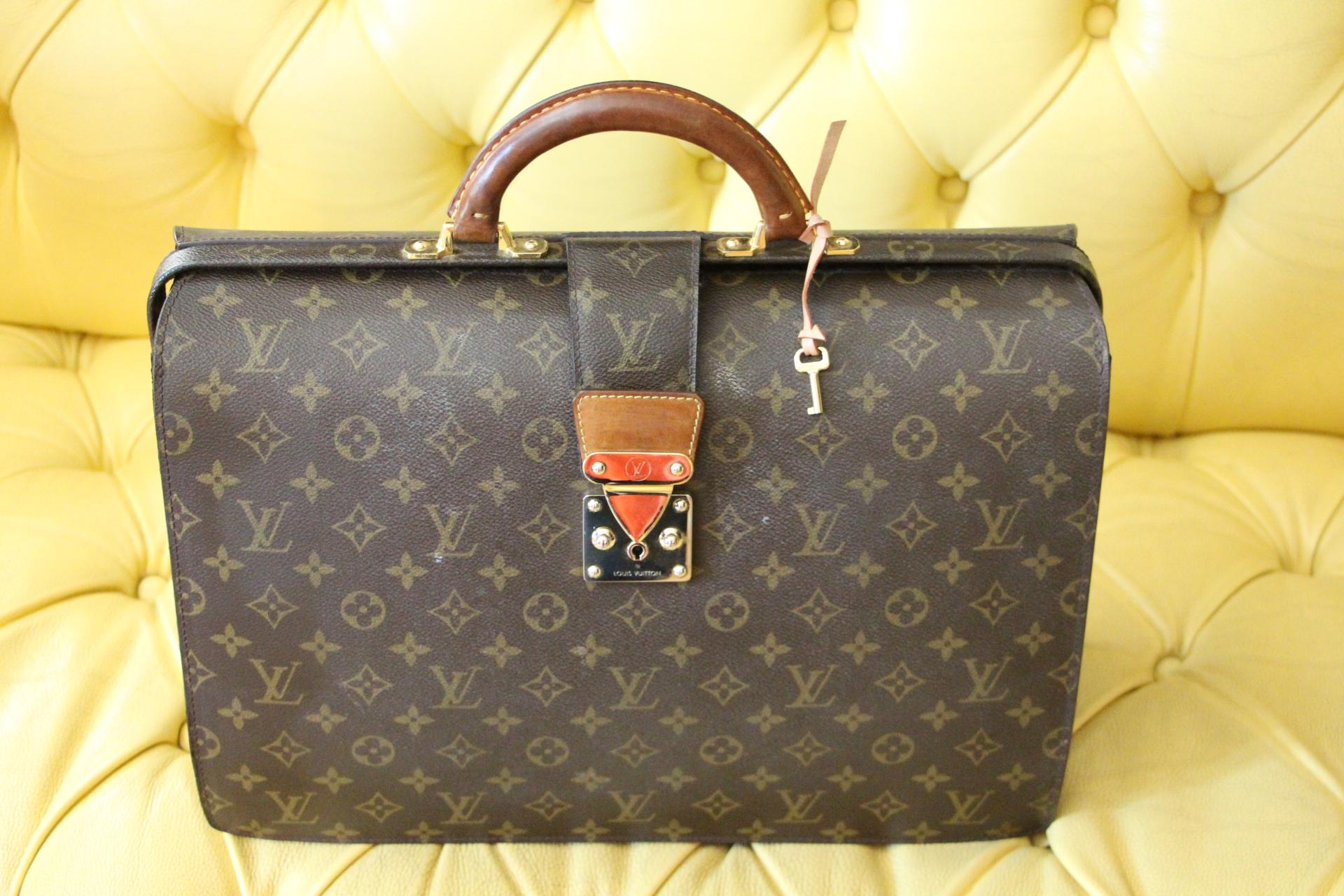 Louis Vuitton Monogram Pilot or Doctor's Briefcase, Louis vuitton Serviette 7