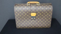 Louis Vuitton Monogram Pilot or Doctor's Briefcase, Louis vuitton Serviette