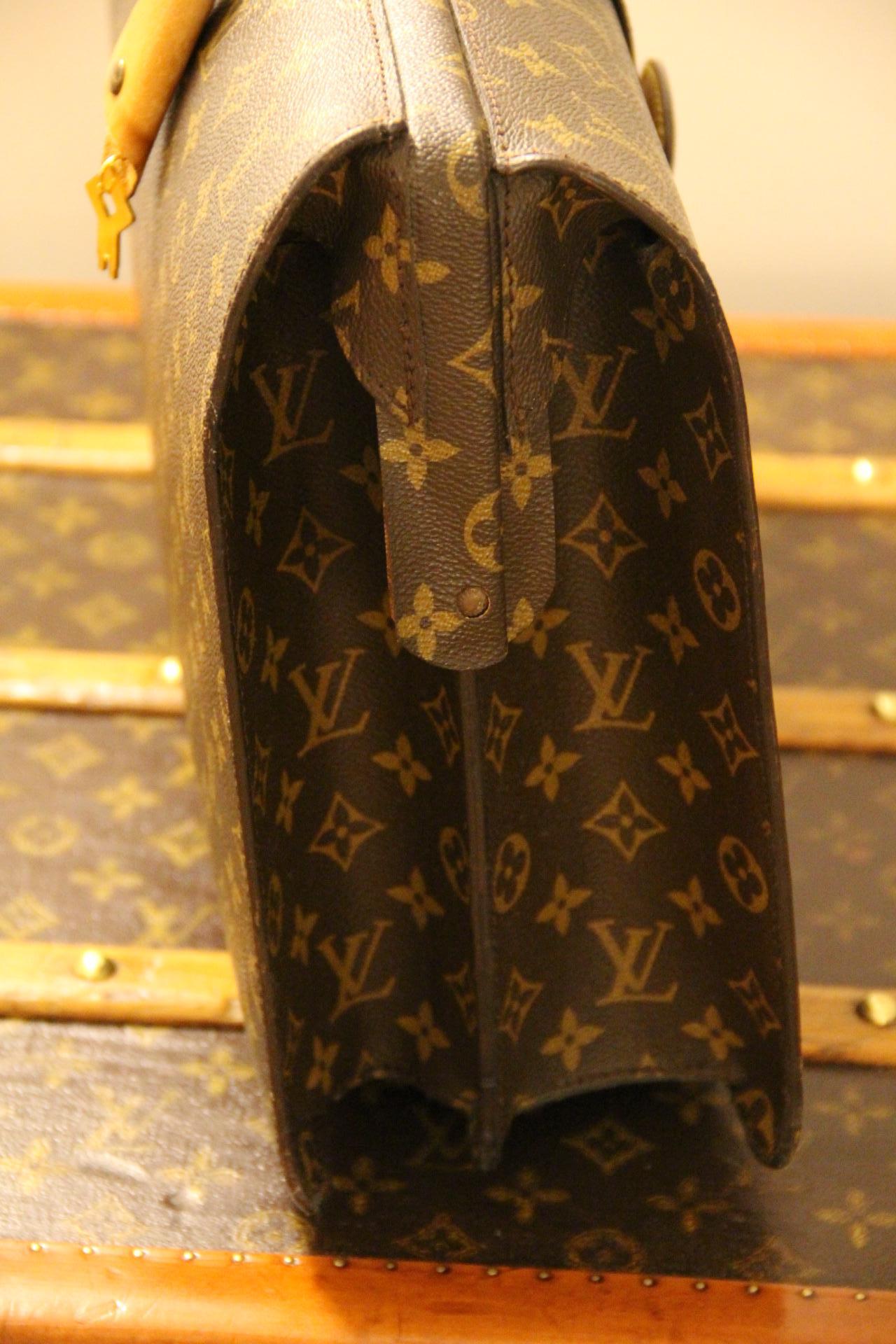Louis Vuitton Monogram Pilot or Doctor's Briefcase, Louis vuitton Serviette In Good Condition For Sale In Saint-ouen, FR