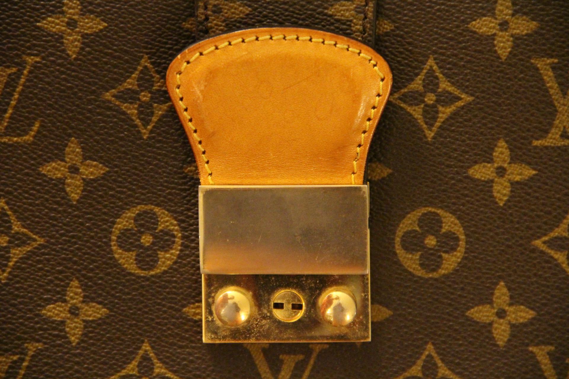 Louis Vuitton Monogram Pilot or Doctor's Briefcase, Louis vuitton Serviette For Sale 1