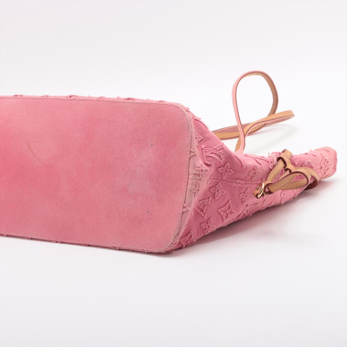 Women's Louis Vuitton Monogram Pink Denim Applique Neverfull MM