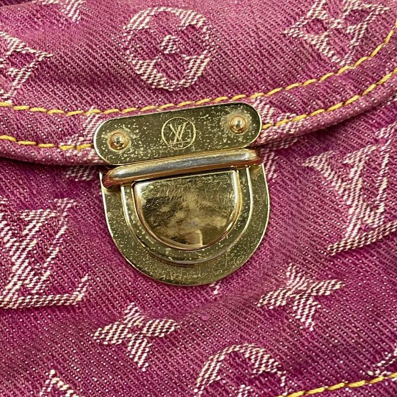 Louis Vuitton Sac à bandoulière Baggy GM grand modèle en denim rose monogrammé en vente 8