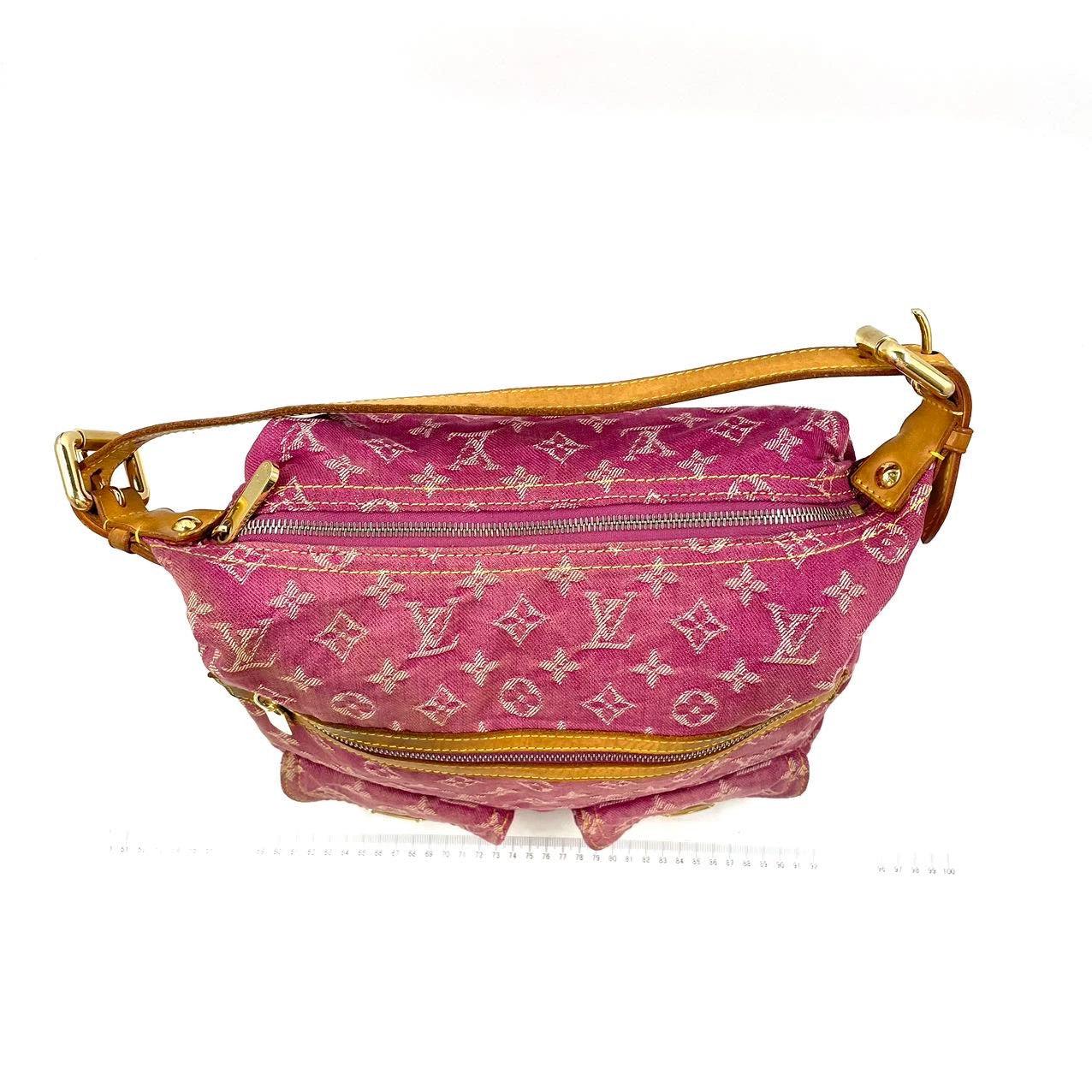 Rose Louis Vuitton Sac à bandoulière Baggy GM grand modèle en denim rose monogrammé en vente