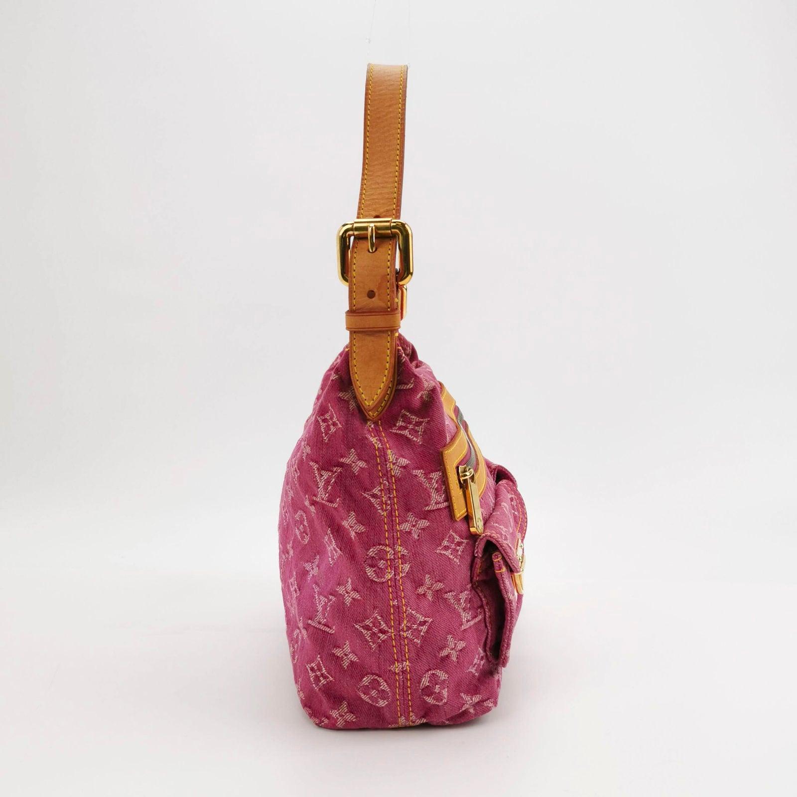Louis Vuitton Monogram Pink Denim Baggy PM Shoulder Bag In Good Condition In AUBERVILLIERS, FR