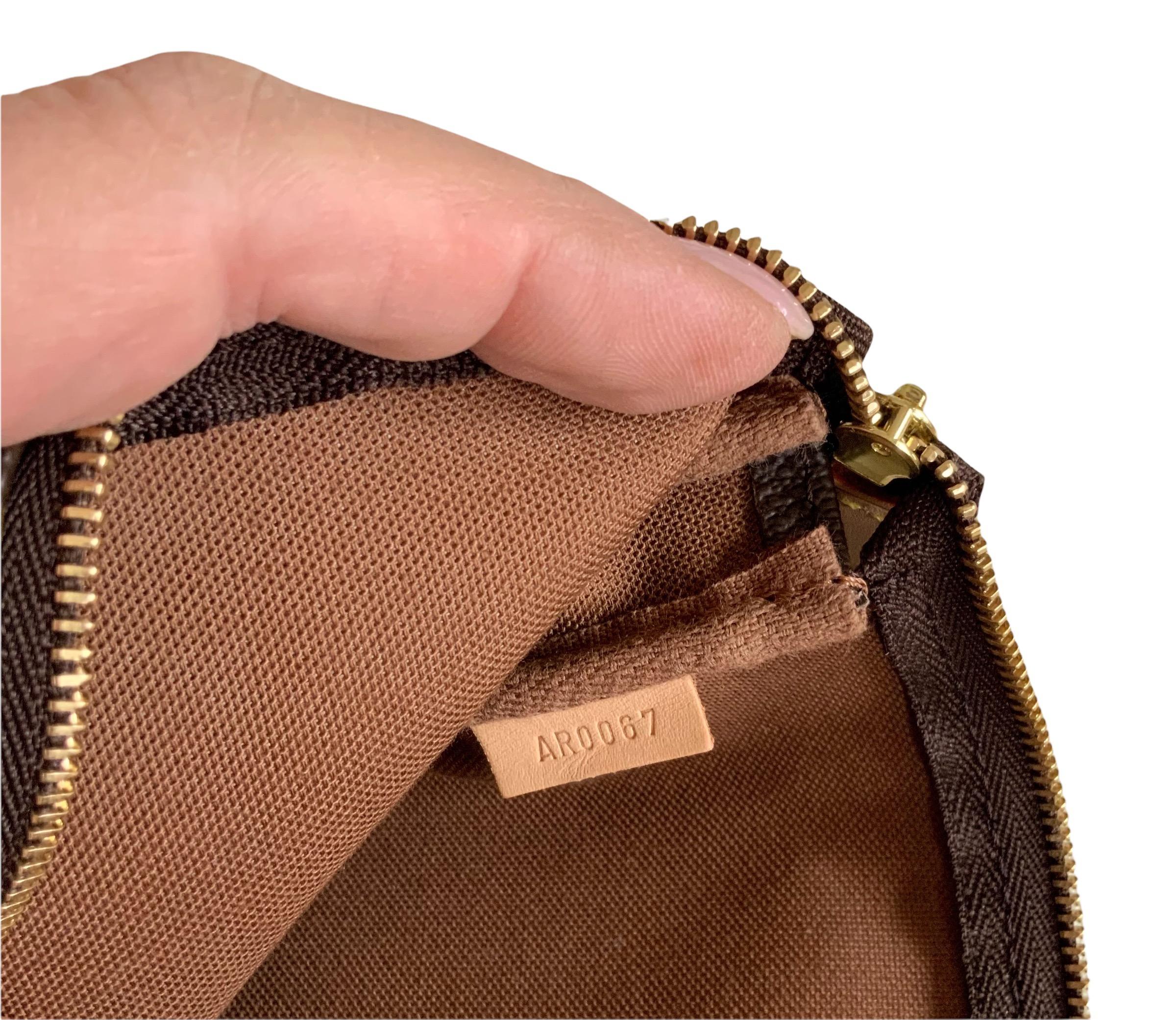 Louis Vuitton Monogram Pochette Accessoires Bag 1