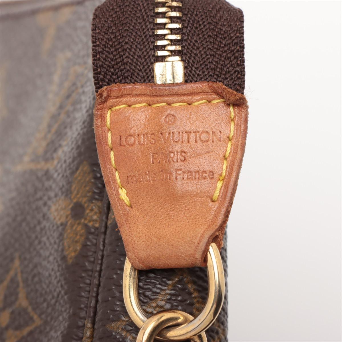 Louis Vuitton Monogram Pochette Accessoires For Sale 3