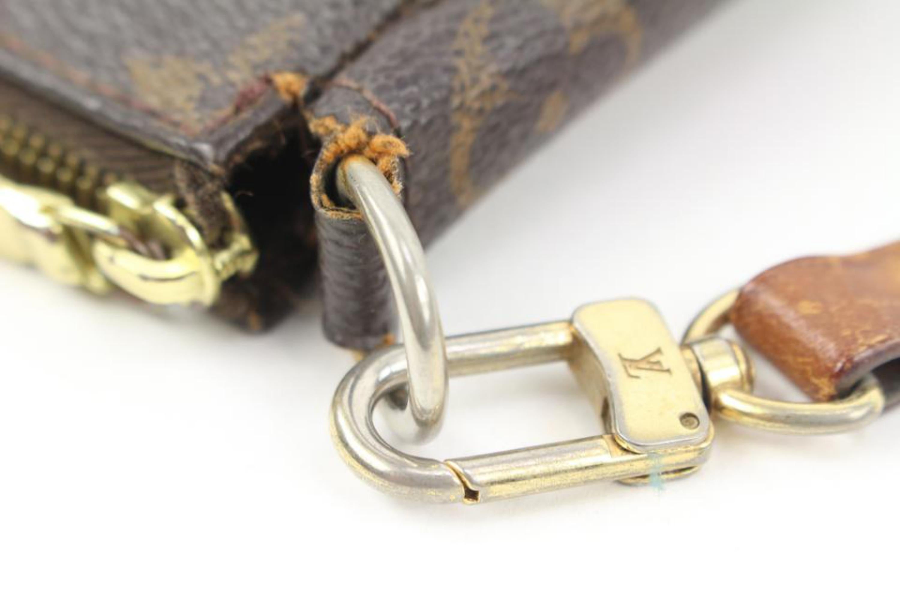 Louis Vuitton Monogram Pochette Accessoires with Long Strap 121lv57 For Sale 4