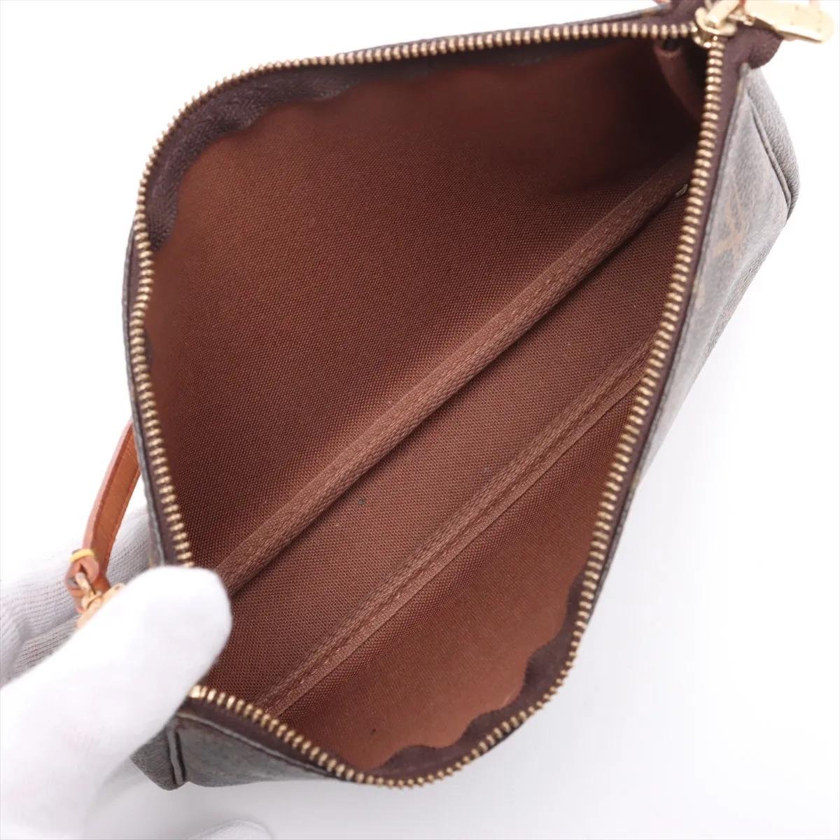 Louis Vuitton Monogram Pochette Accessories im Angebot 4
