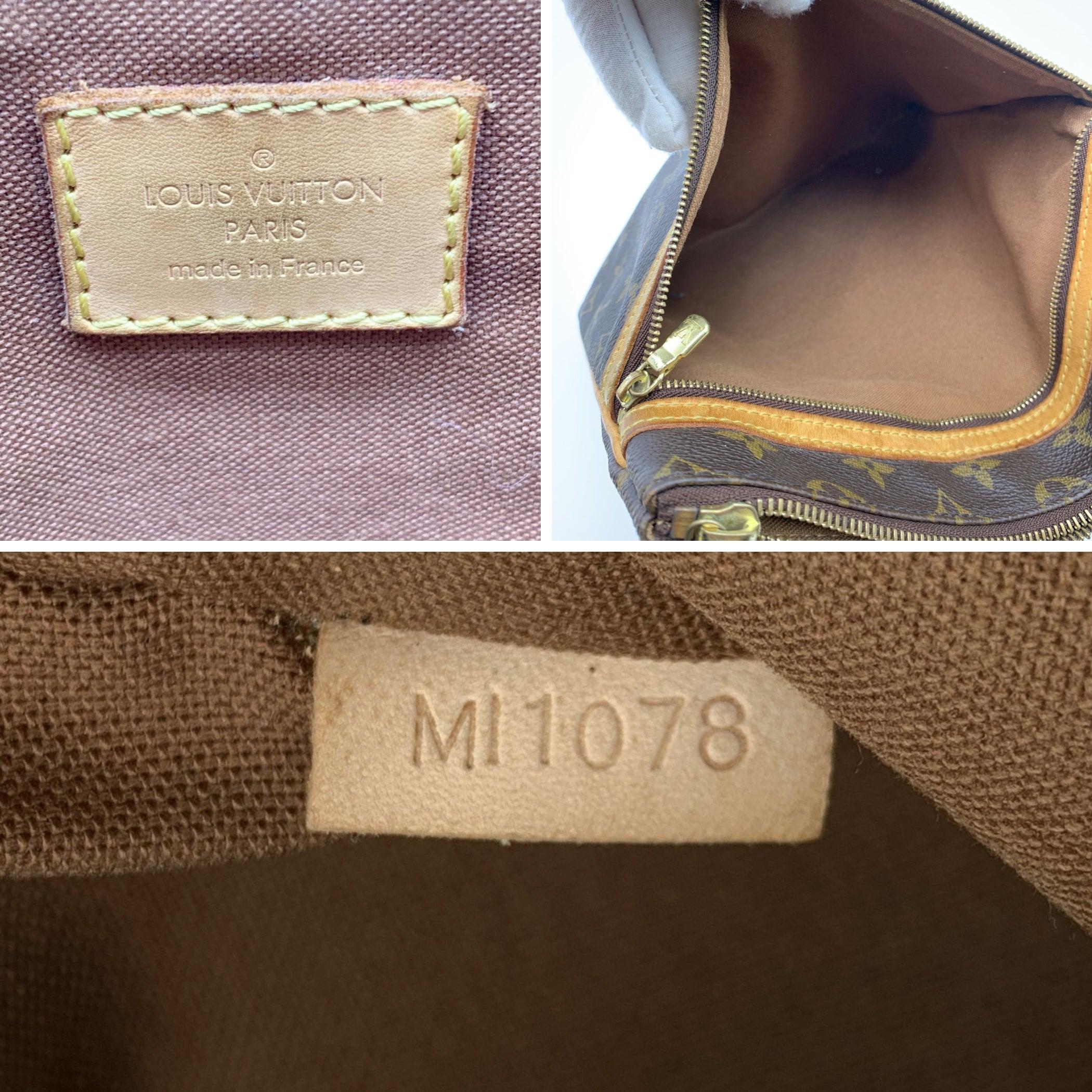 Women's Louis Vuitton Monogram Pochette Bosphore Messenger Bag M40044