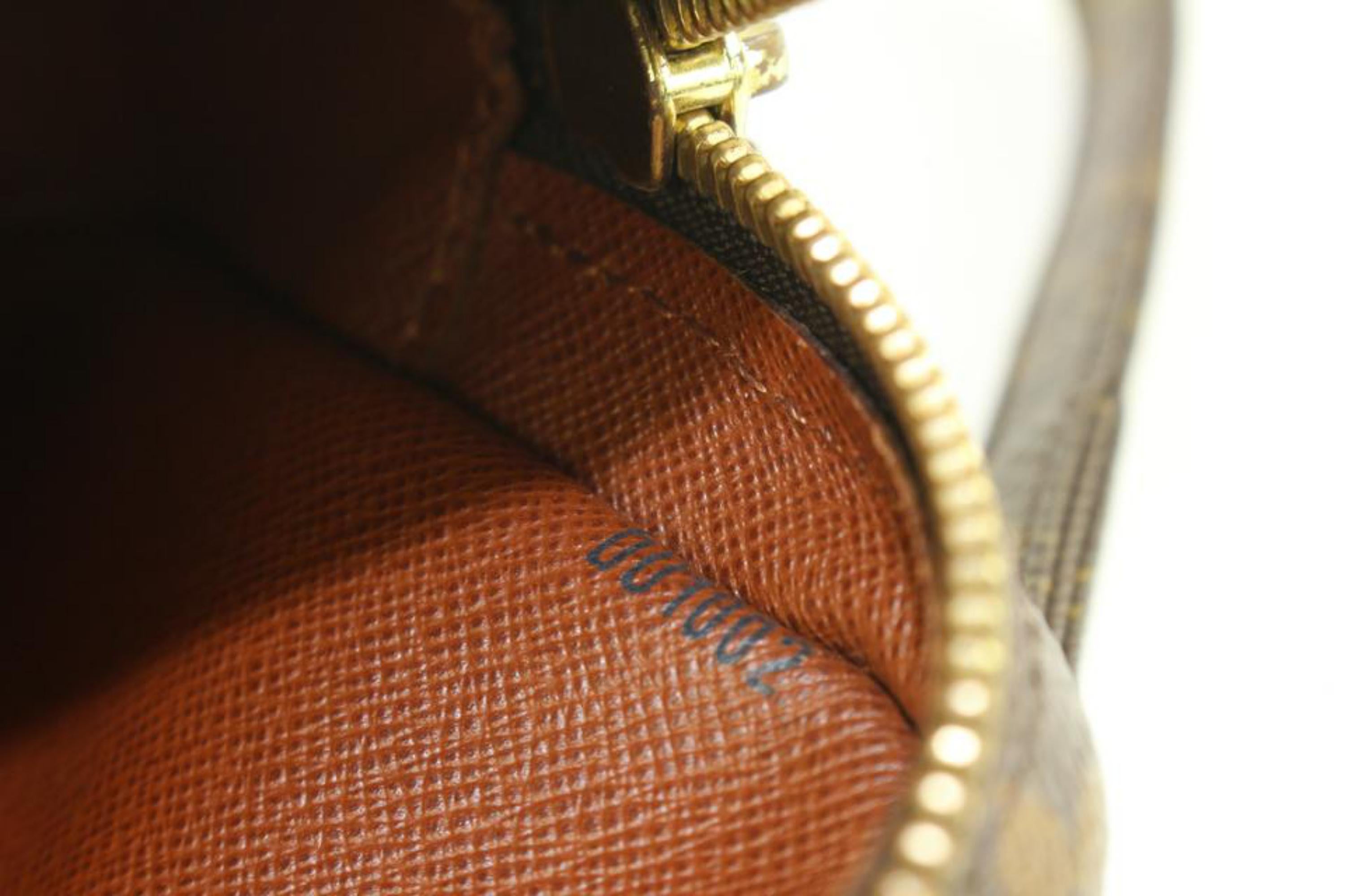 Louis Vuitton - Sac à bandoulière « Bandoulière Marly » avec monogramme 101lv21 en vente 3