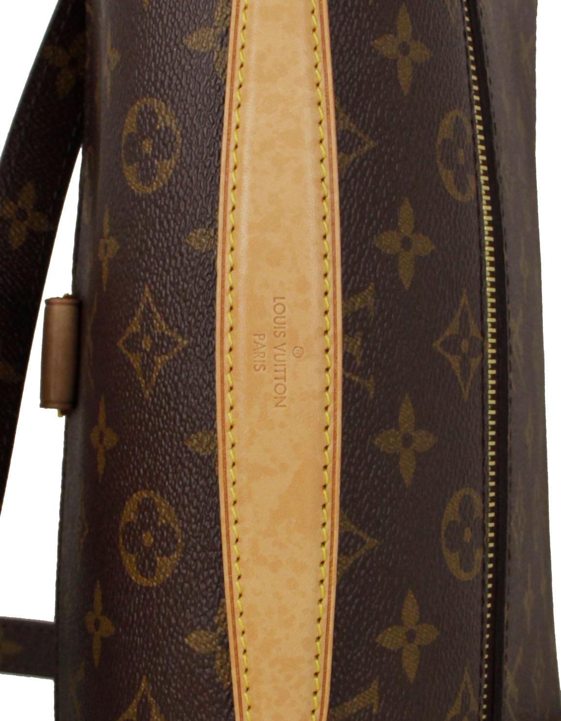 Louis Vuitton Monogram Pochette Metis Messenger Bag For Sale 1