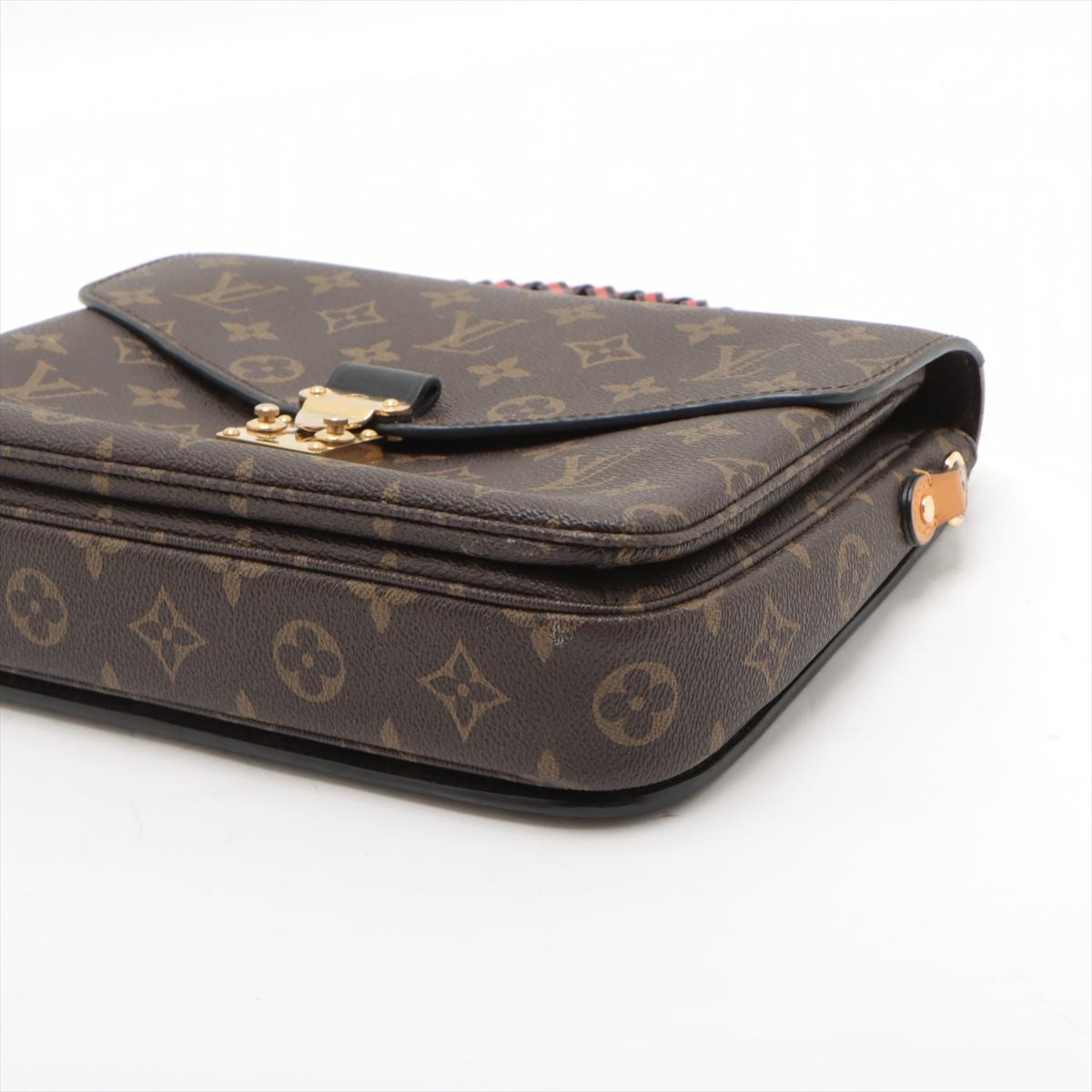 Louis Vuitton Monogram Pochette Metis MM In condizioni buone a Humacao, PR