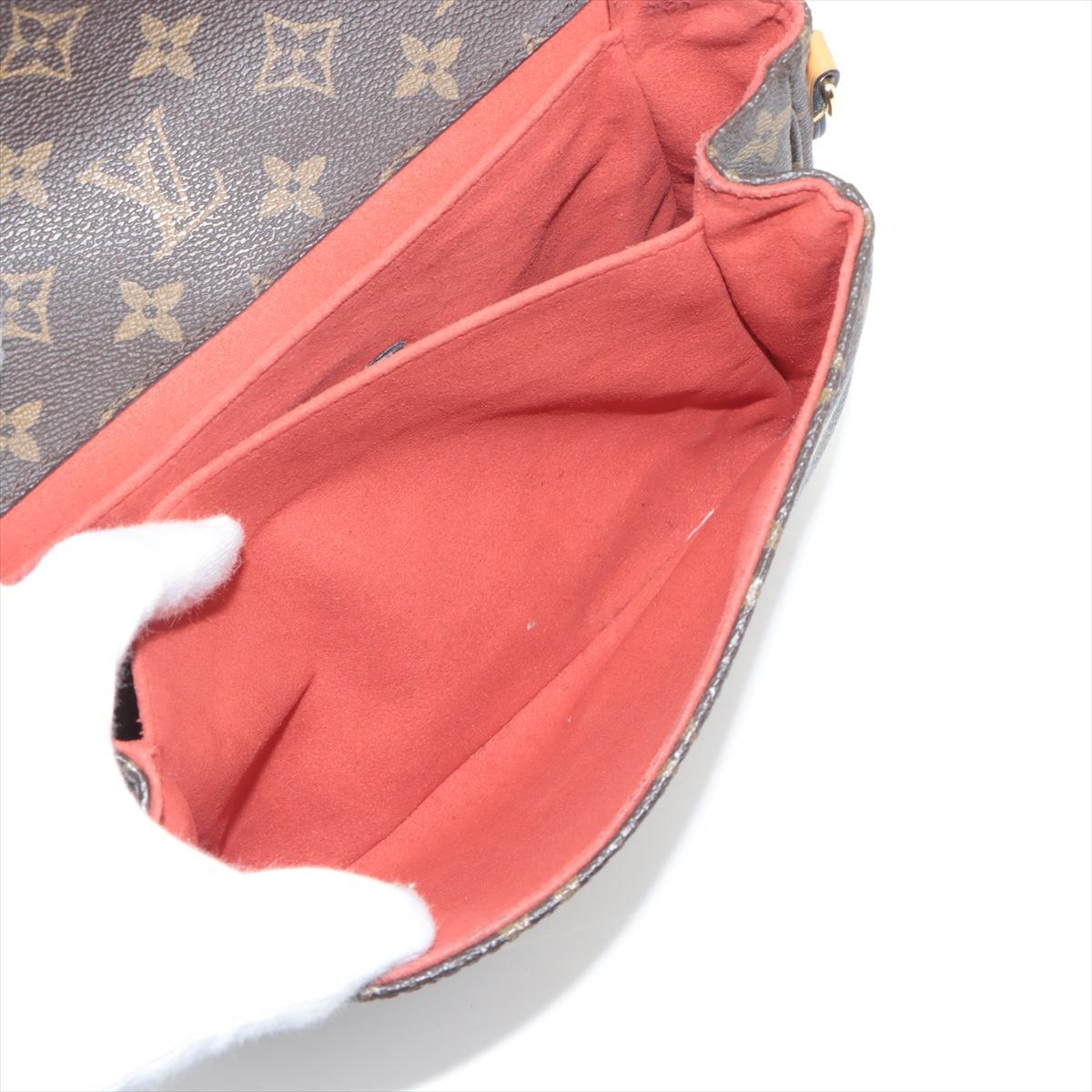 Louis Vuitton Monogram Pochette Metis MM 4
