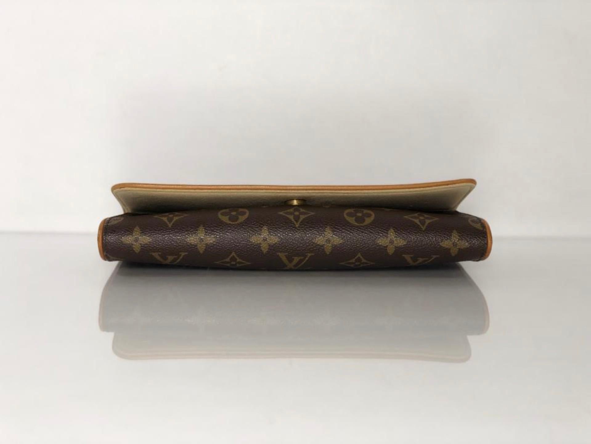  Louis Vuitton Monogram Pochette Twin GM Crossbody Shoulder Handbag 3