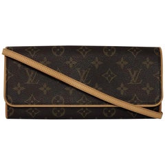  Louis Vuitton Monogram Pochette Twin GM Crossbody Shoulder Handbag