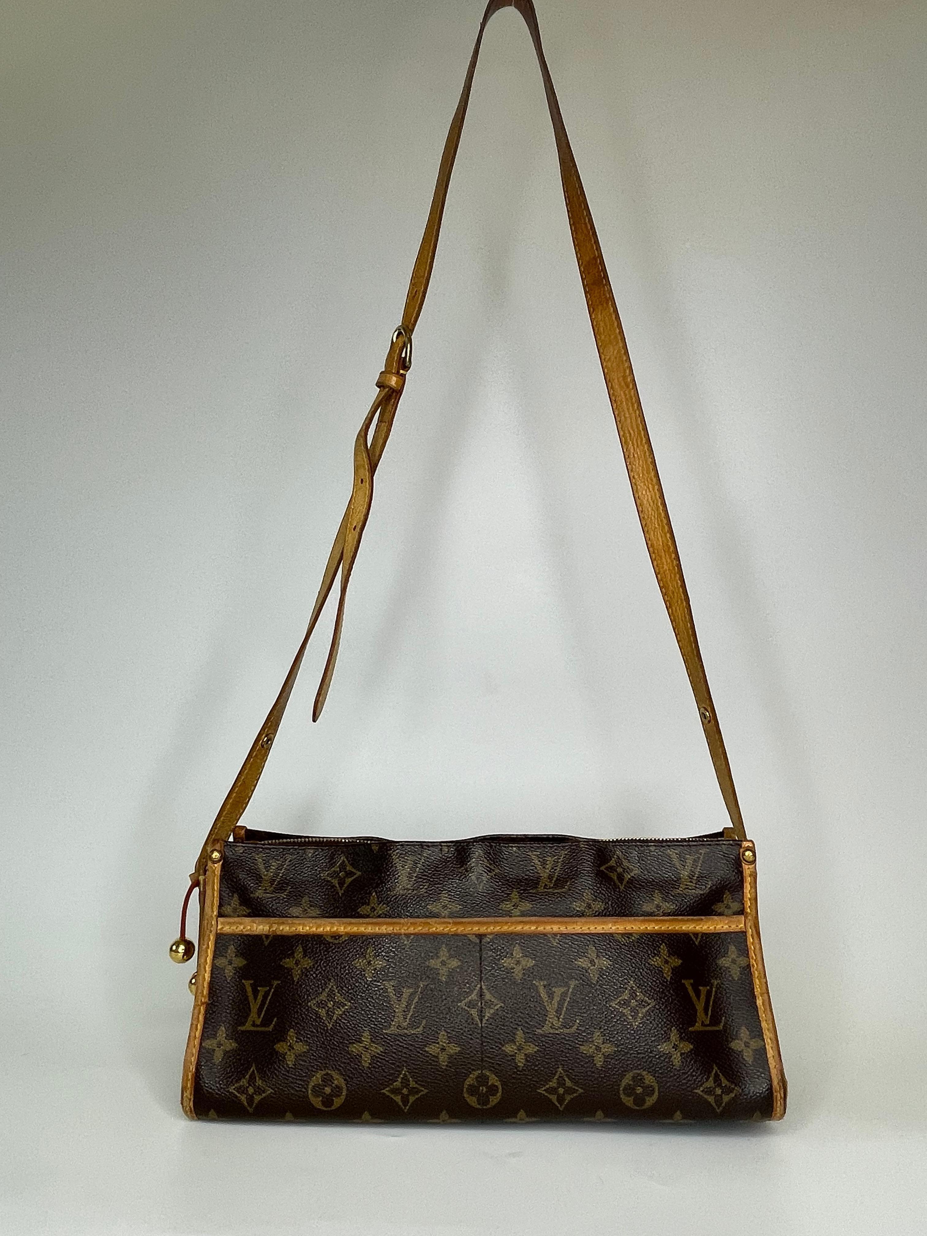 Louis Vuitton - Sac à bandoulière Popincourt avec monogramme en vente 5