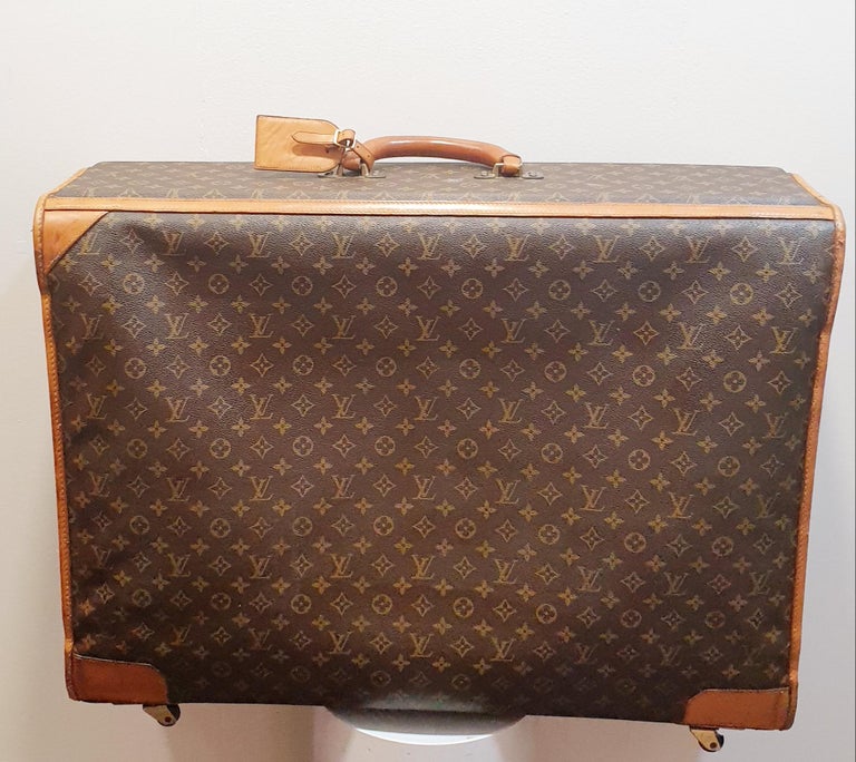 At Auction: Vintage Louis Vuitton Canvas Pullman Travel Suitcase