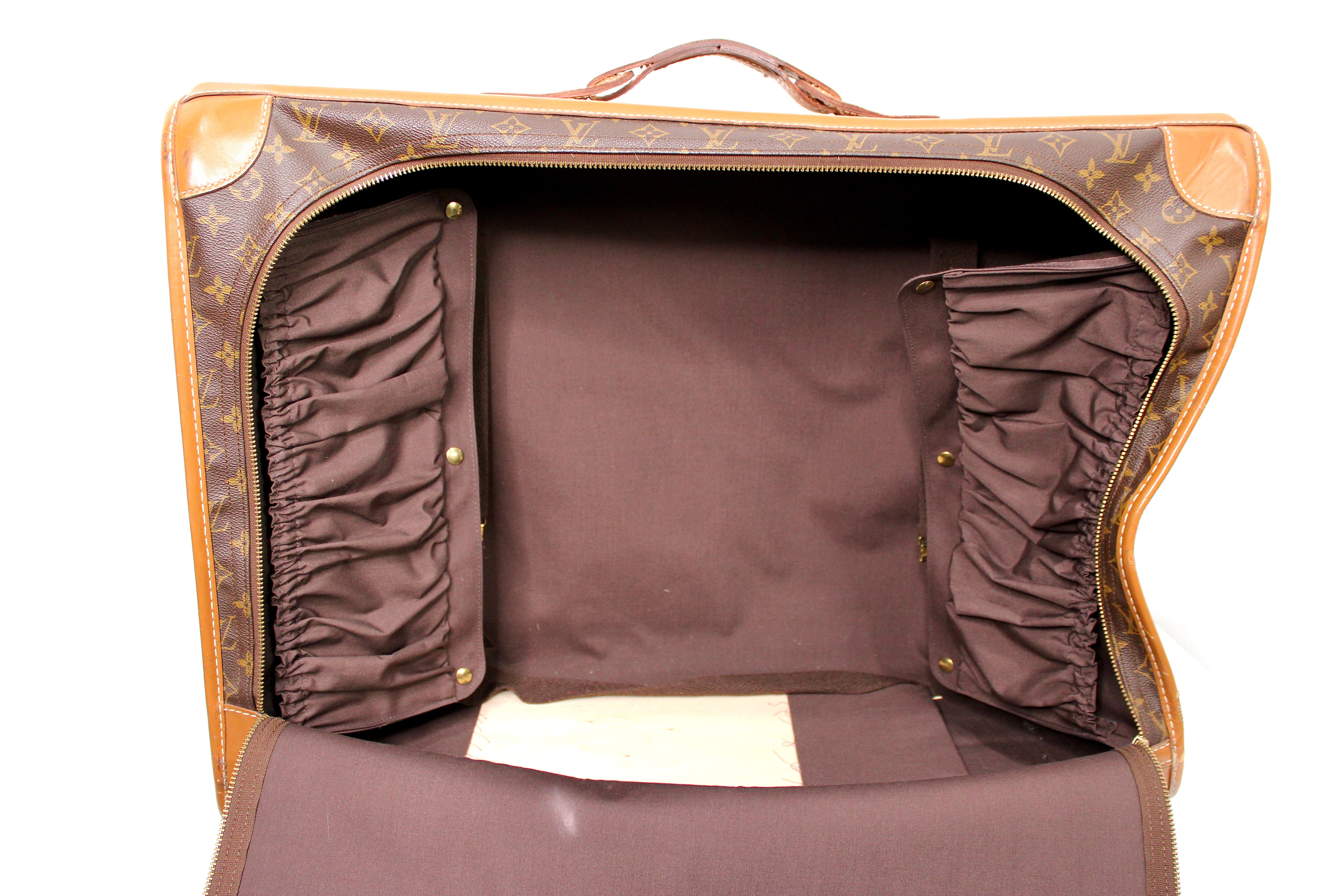 Louis Vuitton Monogram Pullman Softside Koffer circa 1970er Jahre im Angebot 9