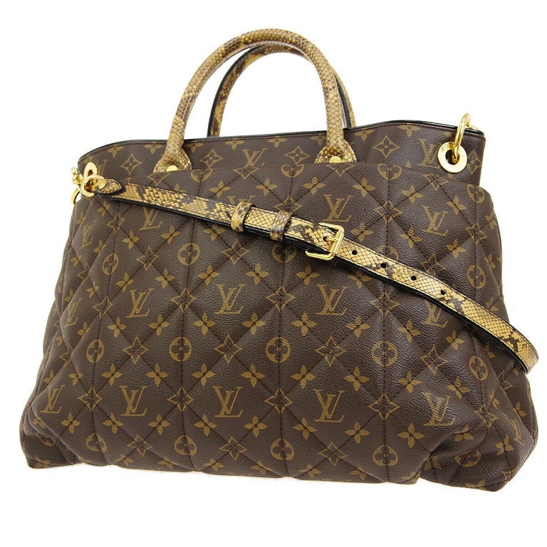 Louis Vuitton Monogram Python Large Men&#39;s Carryall Top Handle Tote Shoulder Bag at 1stdibs