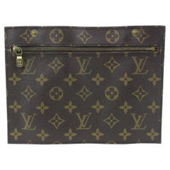 Louis Vuitton - Pochette plate à insert Randonnee avec monogramme, 20lv131s