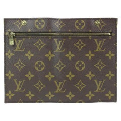 Flache Pochette-Tasche mit Randonnee-Einsatz von Louis Vuitton mit Monogramm 23lv131s