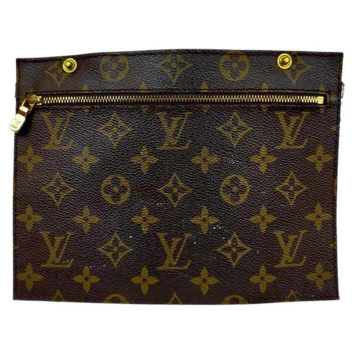 pochette vuitton monogramme