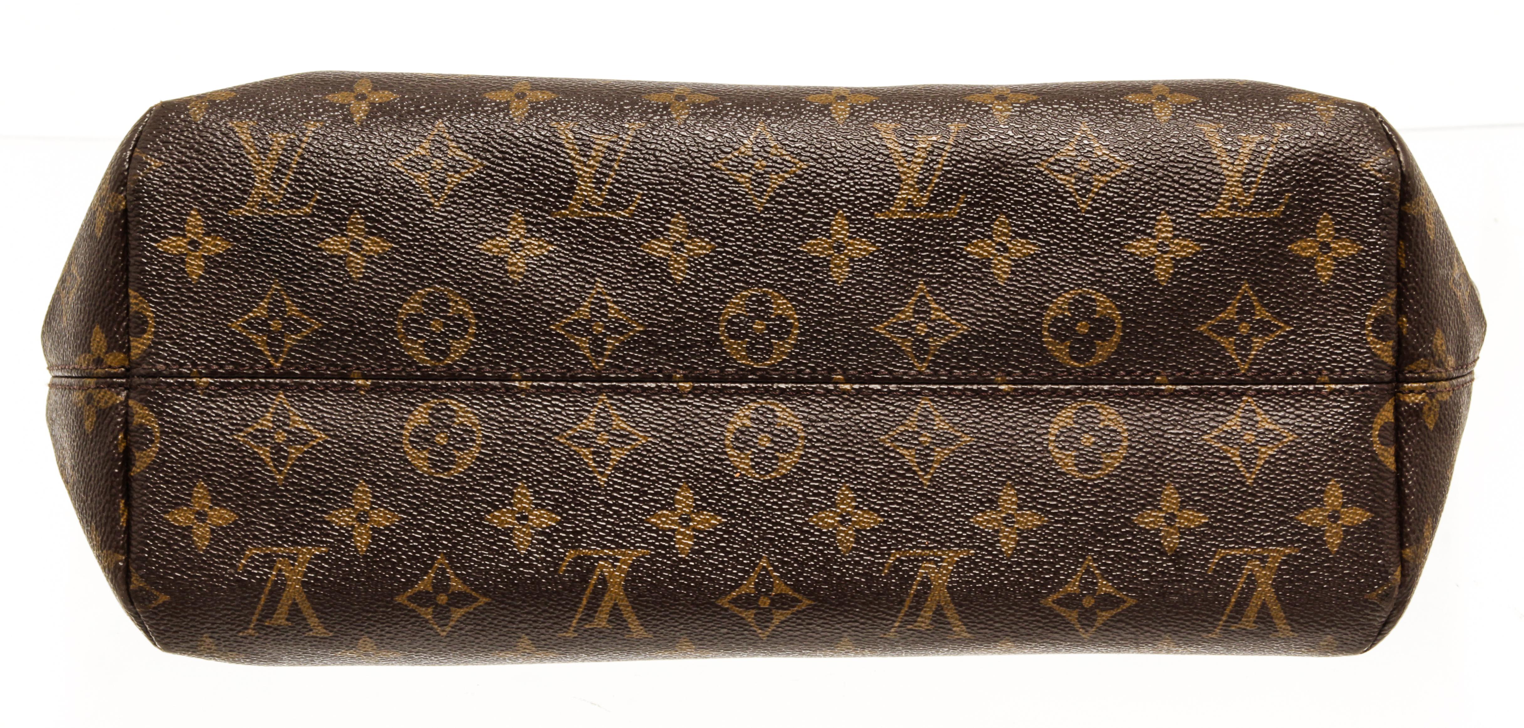 Women's Louis Vuitton Monogram Raspail PM