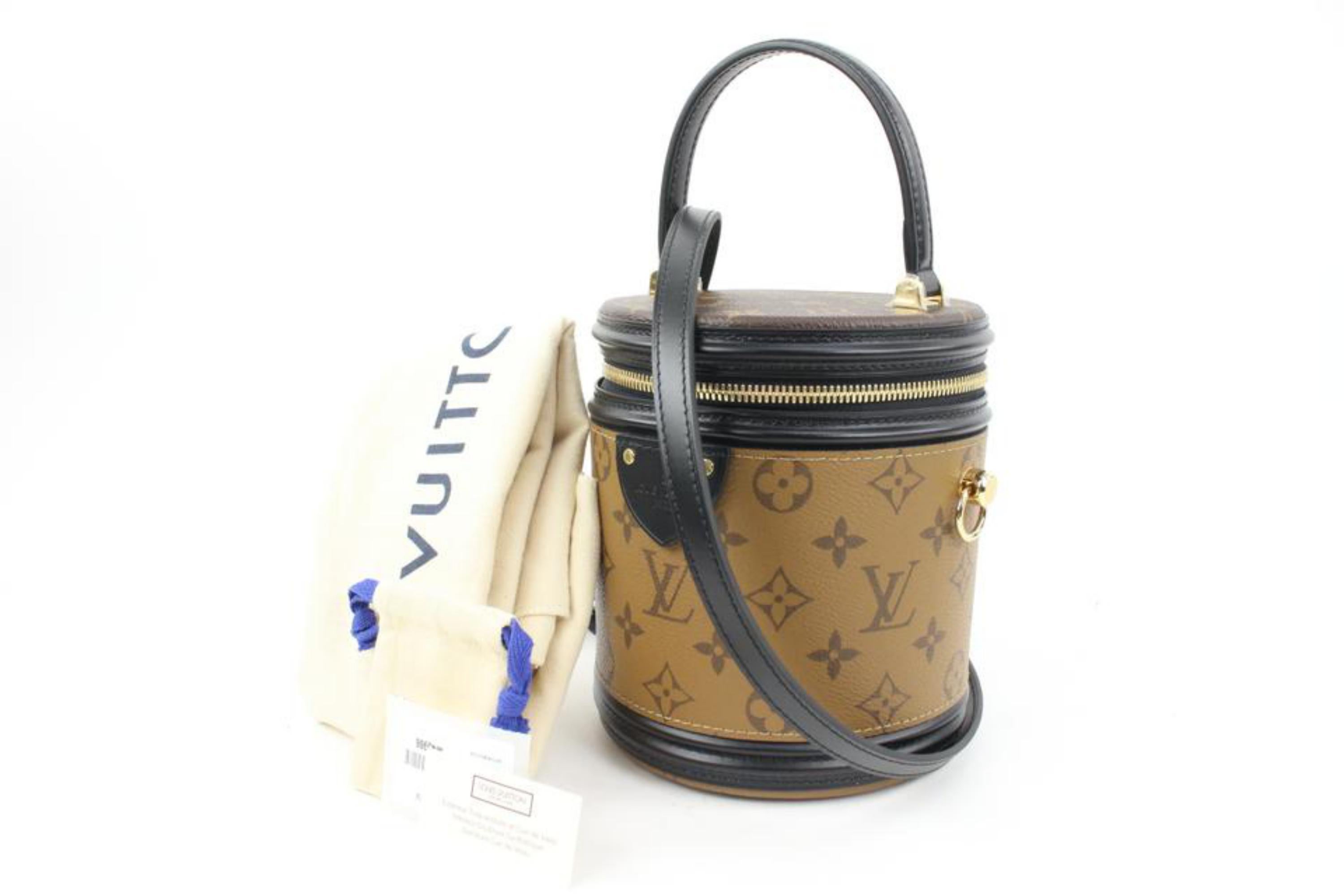 Louis Vuitton Monogram Reverse Cannes 2way 53lv128s
Date Code/Serial Number: RFID Chip
Made In: France
Measurements: Length:  6