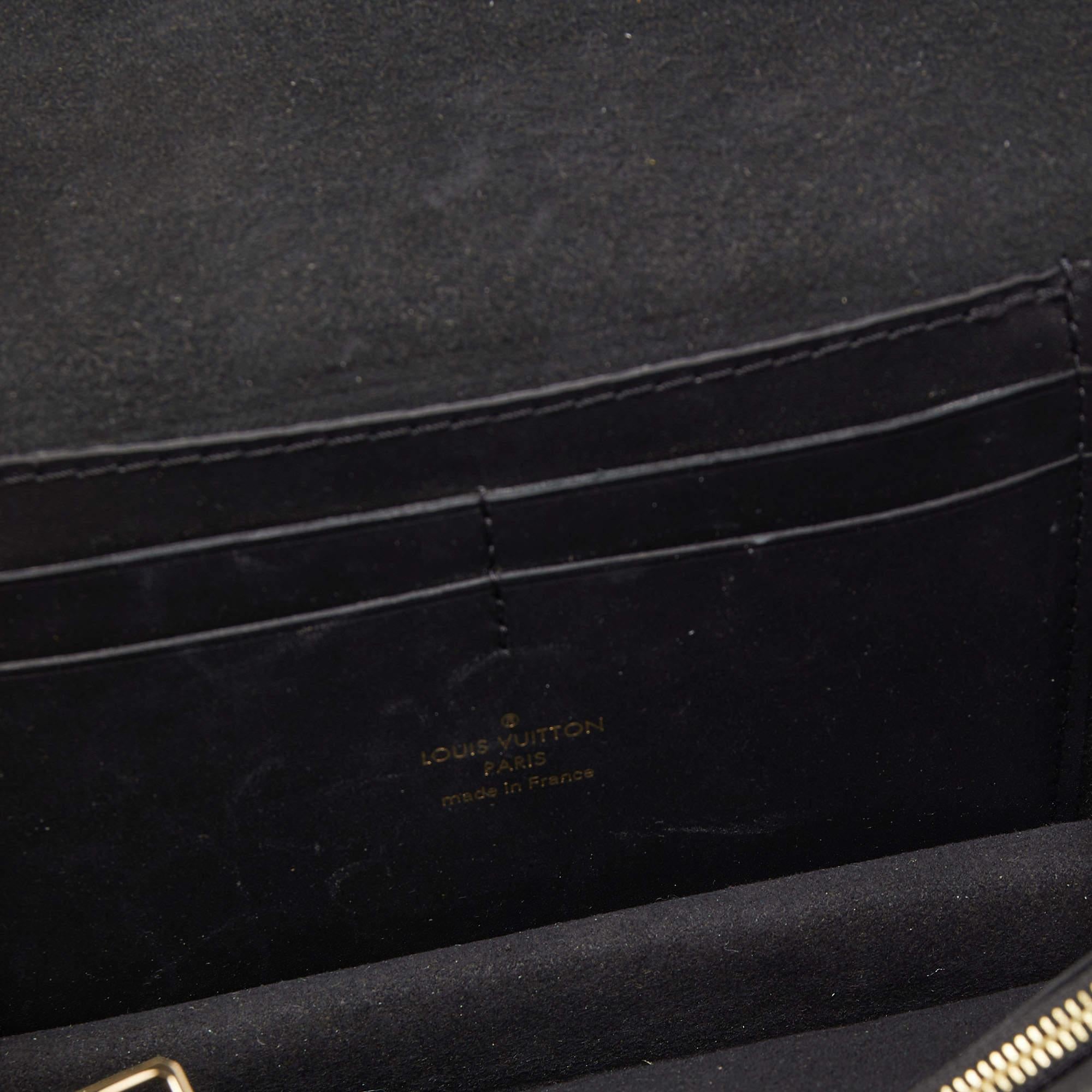 Louis Vuitton Monogram Reverse Canvas Dauphine Bumbag Bag 3