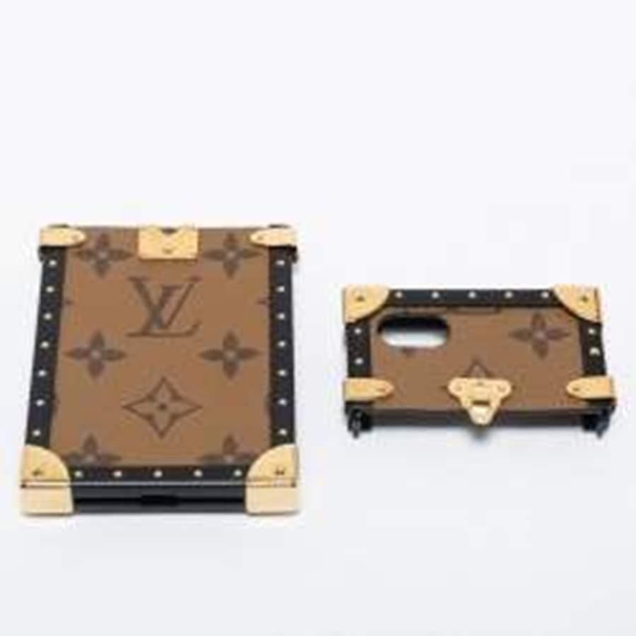 Louis Vuitton - Coffret à œil en toile Monogram inversé pour iPhone 7 Pour femmes en vente