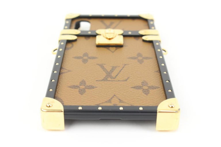 Louis Vuitton Monogram Reverse Eye Trunk iPhone X or XS Phone Case Strap  54lk322 For Sale at 1stDibs