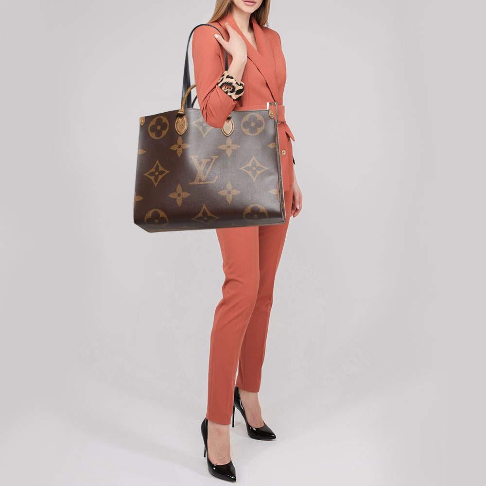Les sacs de créateurs sont des compagnons idéaux pour de nombreuses occasions. Ici, la mode rencontre la fonctionnalité, avec une grande précision. Il a été doté d'un intérieur bien dimensionné qui peut facilement accueillir vos petits objets