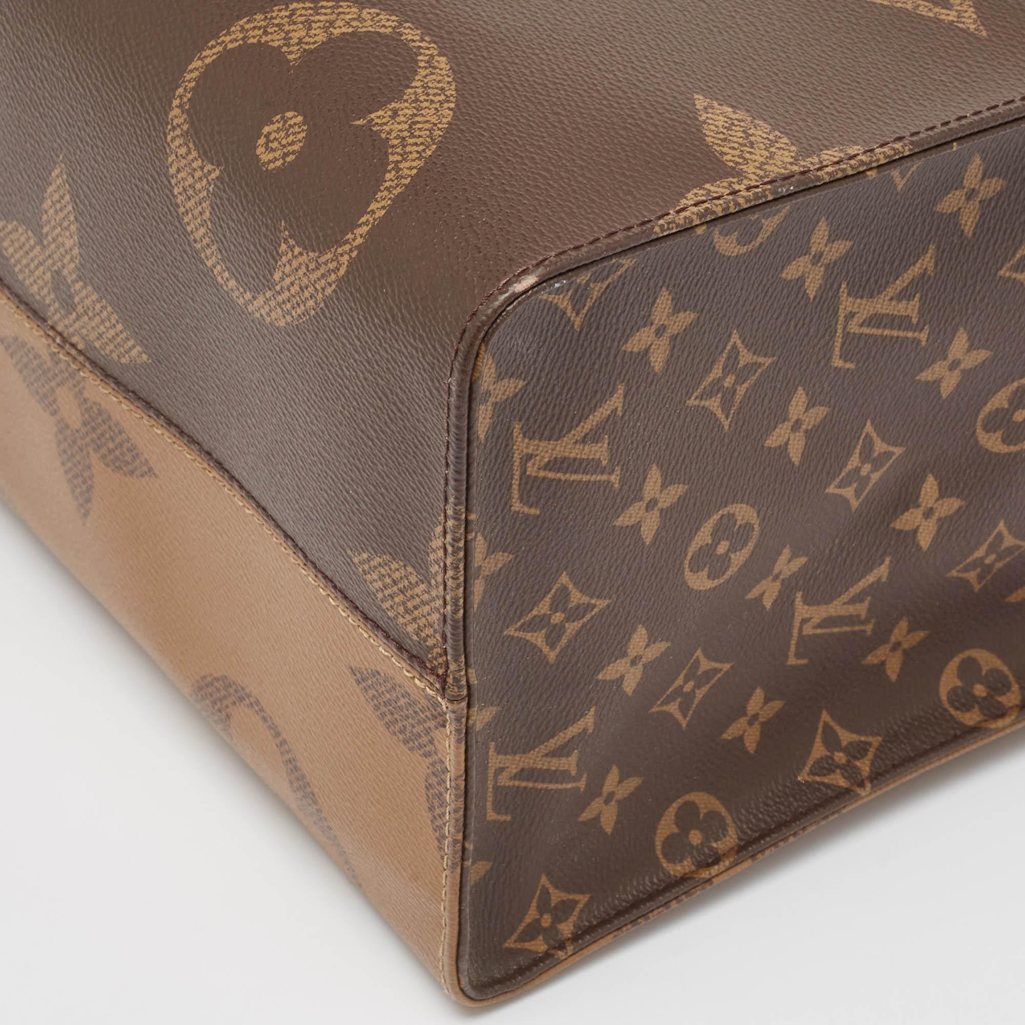 Louis Vuitton OnTheGo GM-Tasche mit Monogramm und umgekehrtem riesigem Segeltuch im Angebot 5