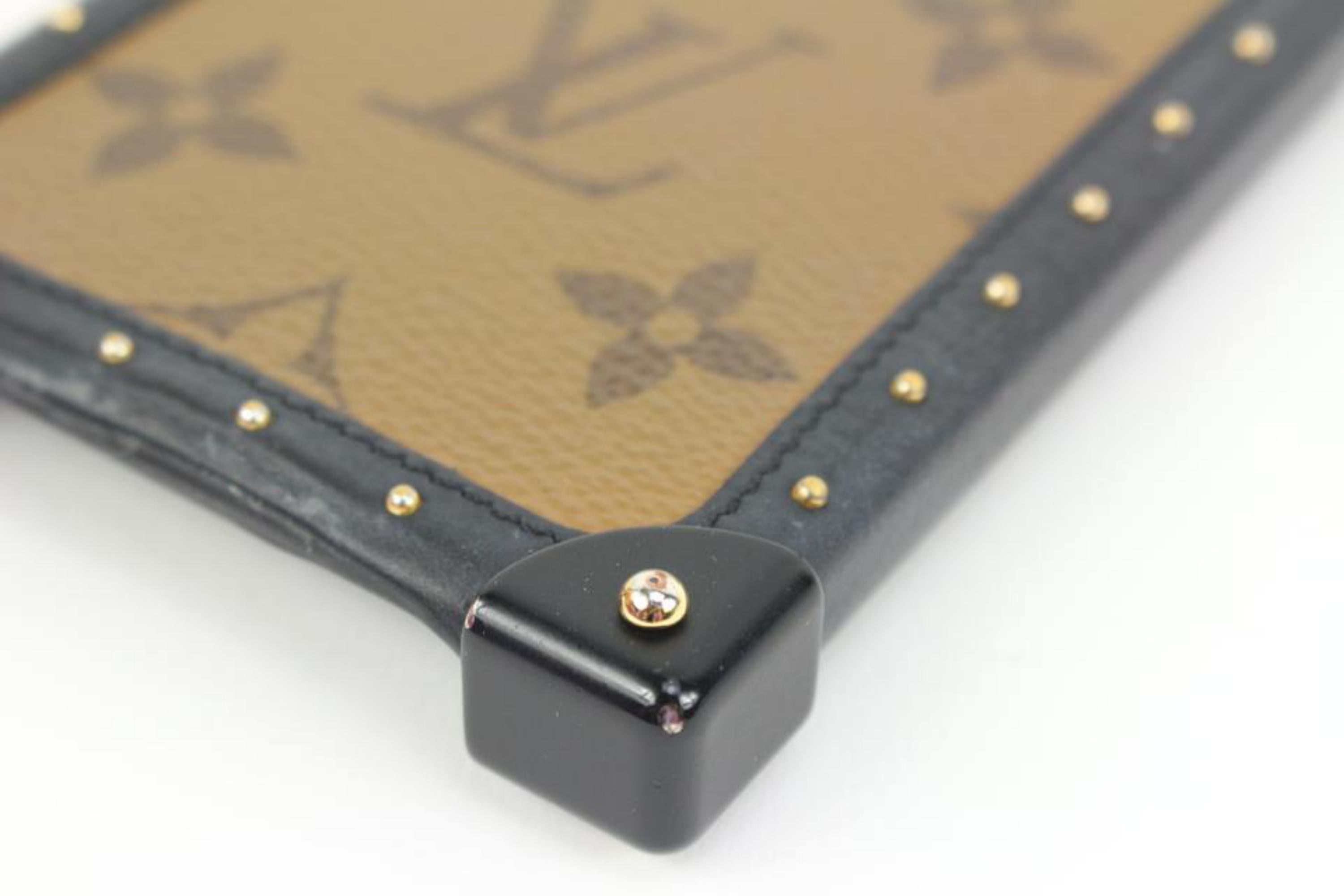Louis Vuitton Monogram Reverse iPhone X or XS Eye Trunk Case Mobile Phone 30lk321s
Date Code/Serial Number: BC1179
Made In: Italy
Measurements: Length:  3