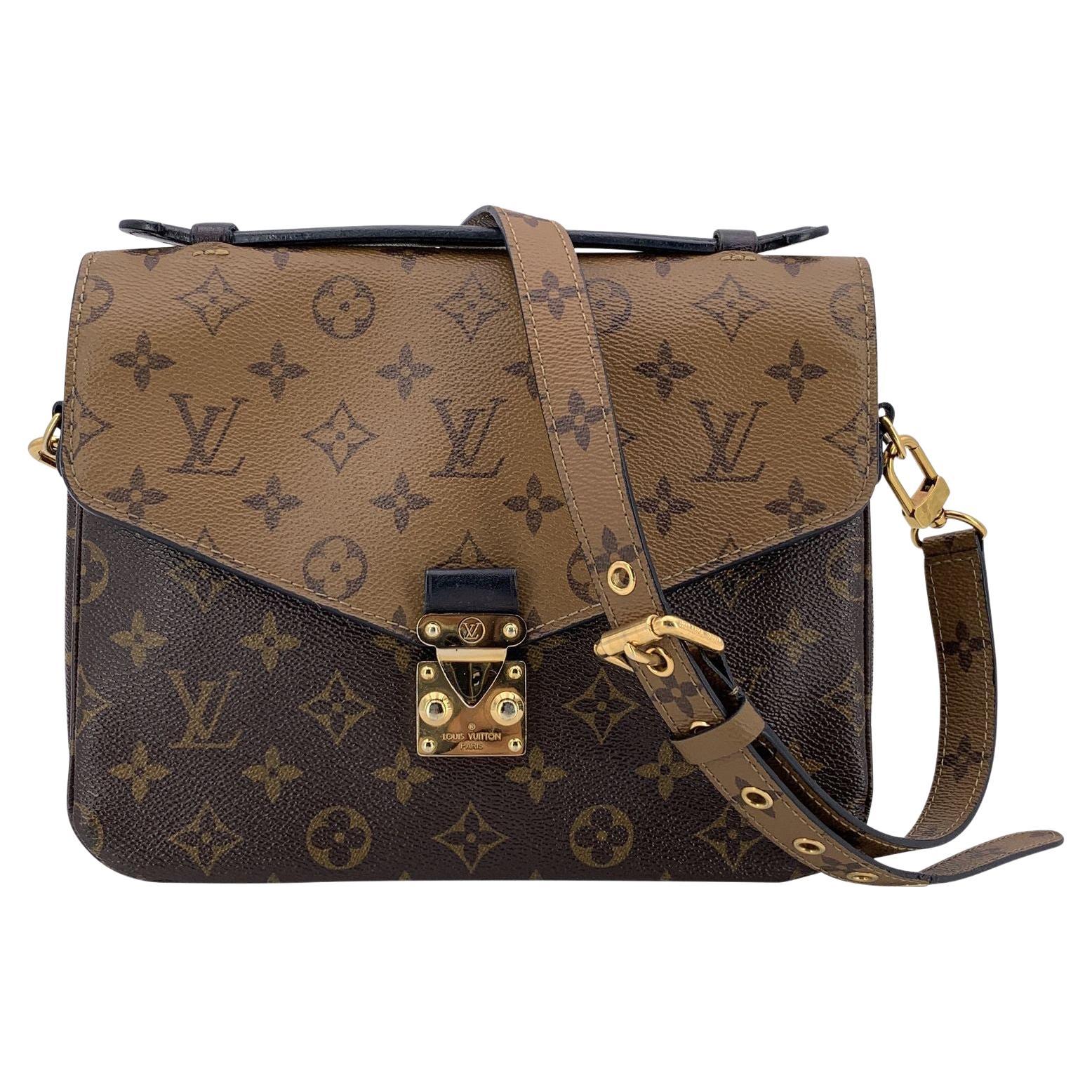 Louis Vuitton Monogram Reverse Pochette Metis Borsa a tracolla in vendita