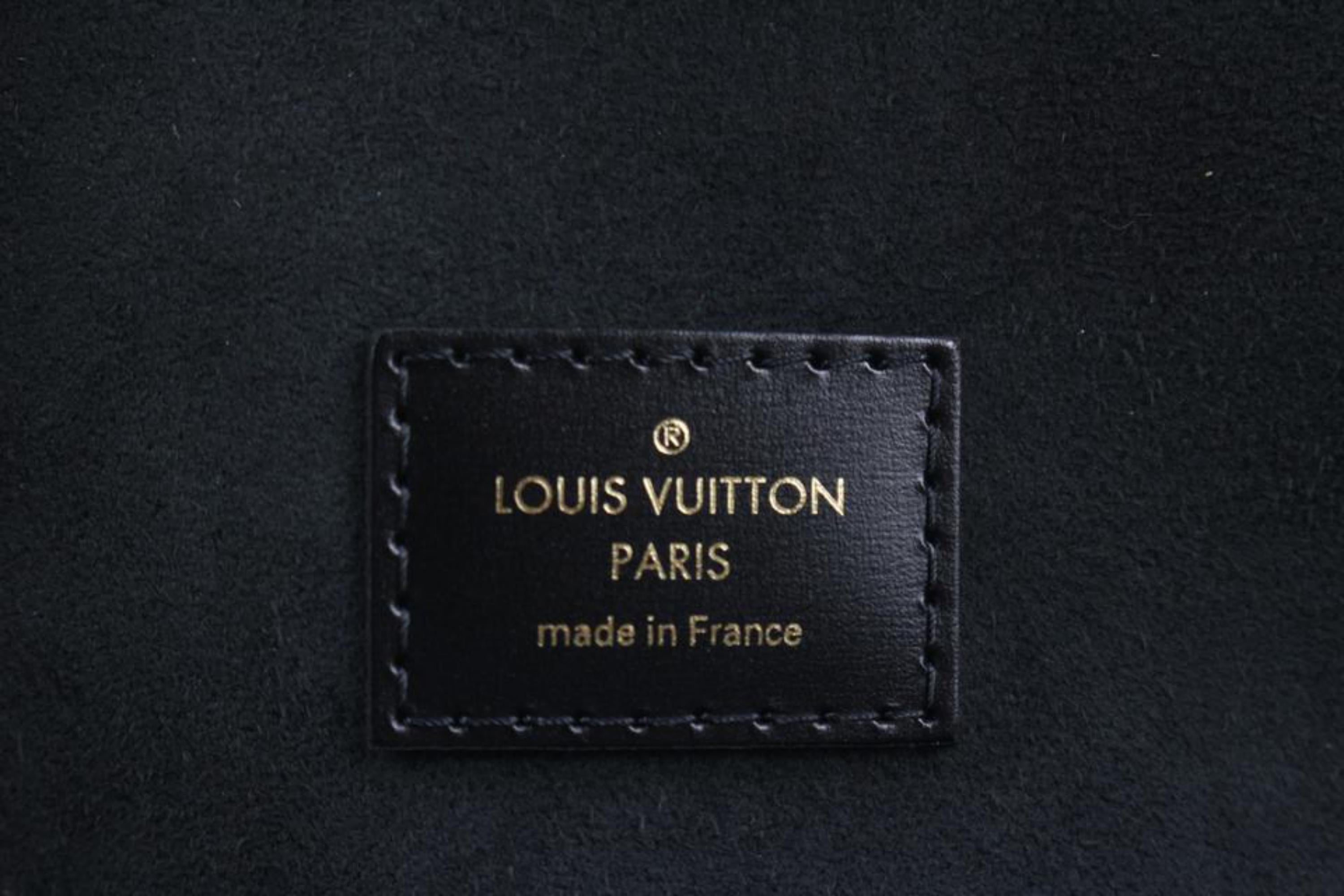 Sac à bandoulière Louis Vuitton Monogram Reverse Vanity PM Crossbody Train Case  Sac 39lv217s en vente 4