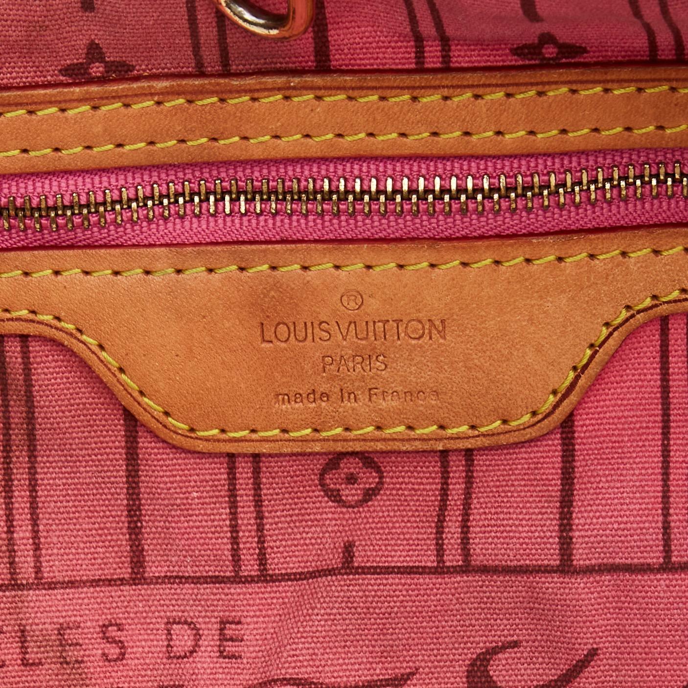 Louis Vuitton Monogram Roses Neverfull Tote MM (2007) In Good Condition In Montreal, Quebec