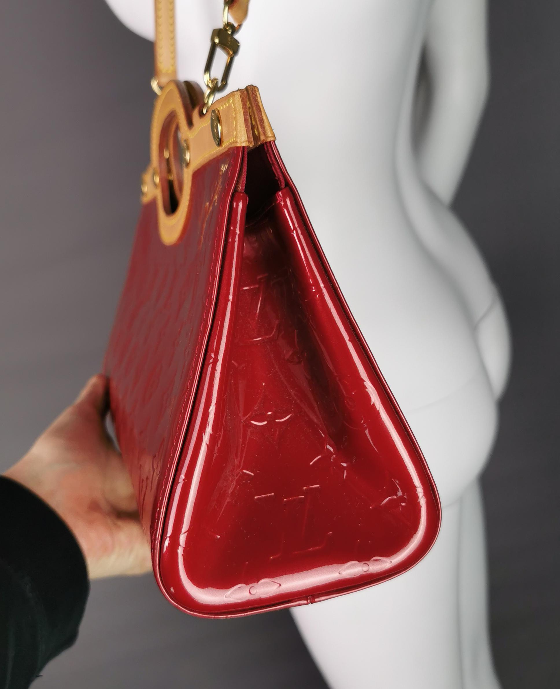 Louis Vuitton monogram Roxbury Drive handbag, Pomme D'amour, Red Vernis leather 13